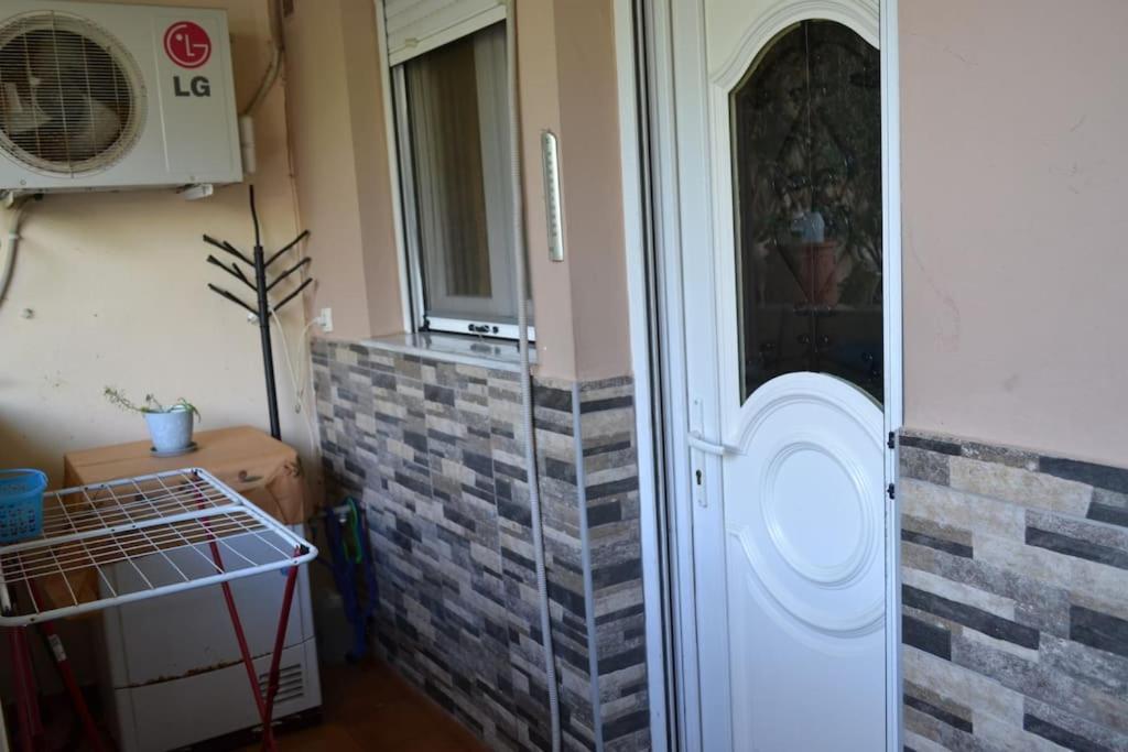 Vasiliki'S Cosy House Appartement Nea Michaniona Buitenkant foto